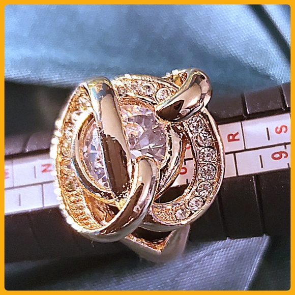 Love Knot Ring Statement Jewelry - Picture 8 of 14